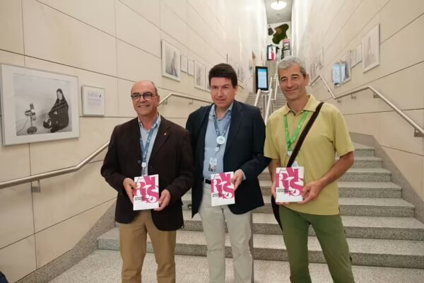 900-AIRES-en-SEPAR-2-con-libro